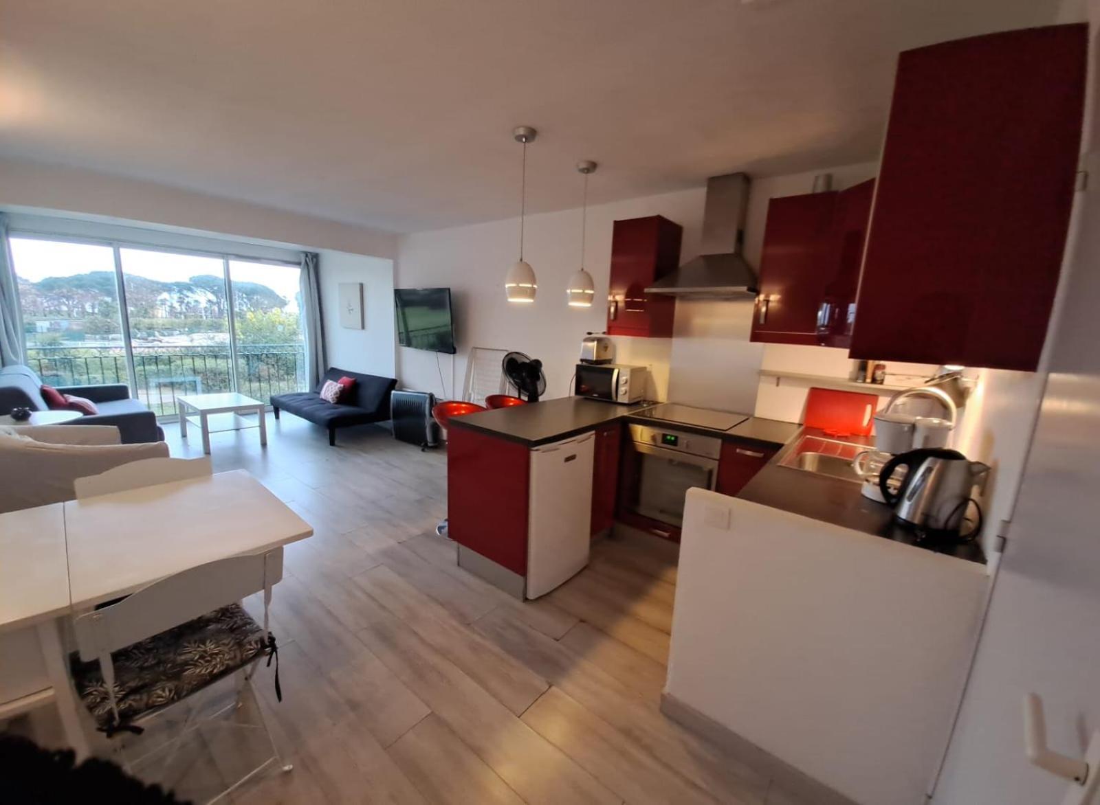 Gasyan - Golfe De St-Tropez - Appartement Aves Acces Plage Dans Residence Avec Piscine Gassin Kültér fotó